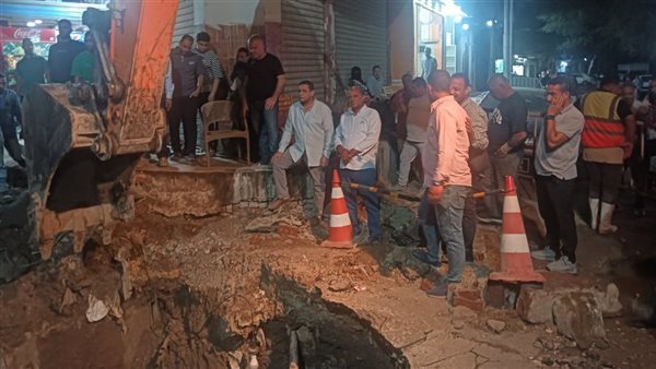 عجزوا عن إصلاح كسر ماسورة، الفيوم بدون مياه لمدة 24 ساعة ومراكز الكلى في خطر