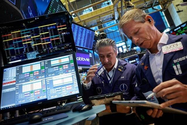 توقعات بانتعاش أسهم التكنولوجيا والذكاء الاصطناعي مع طرح "أنثروبيك"