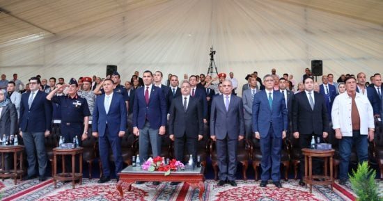 محافظ الإسماعيلية يشارك فى مهرجان الشرقية للخيول العربية الأصيلة.. صور