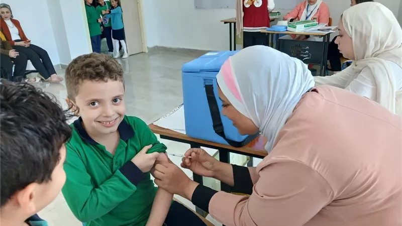 بنسبة 56%، الصحة: تطعيم 12 مليون طفل ضد الحصبة خلال 4 أيام