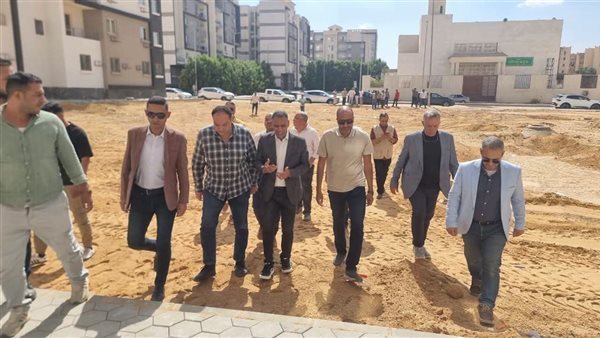 نائب رئيس المجتمعات العمرانية يتفقد المشروعات الجاري تنفيذها بالشروق