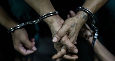 المشاهدات والأرباح وراء الألفاظ الخادشة.. تفاصيل ضبط صانع محتوى بالأزبكية