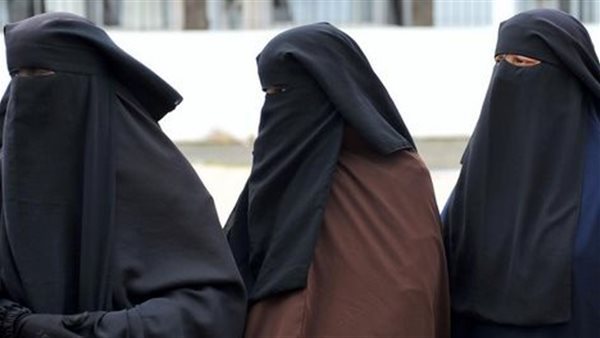 ​ارتديا النقاب لسرقة الخالة فقتلاها، جلسة حاسمة في جريمة بولاق الدكرور غدا