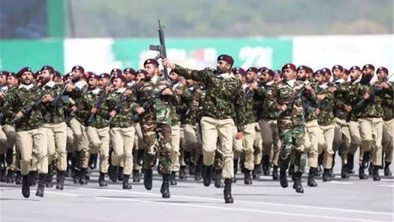 الجيش الباكستاني يدمر نقاط تفتيش تابعة لطالبان ردا على استهداف مدنيين