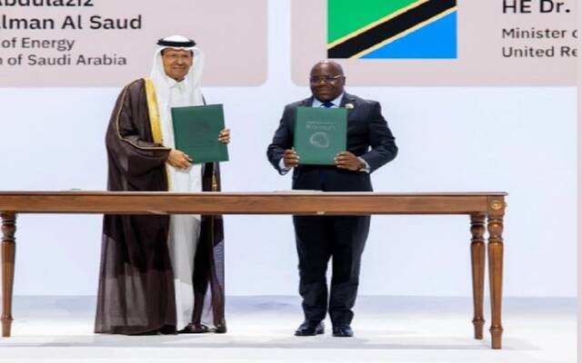 السعودية توقّع 4 مذكرات تفاهم دولية لتعزيز التعاون في مجالات الطاقة