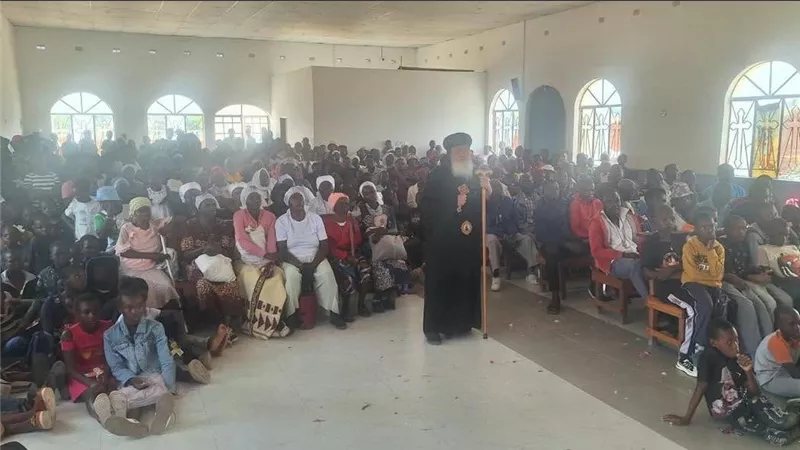 من المستشفيات والمدارس إلى موائد الغذاء، الكنيسة تمد جسور المحبة في إفريقيا
