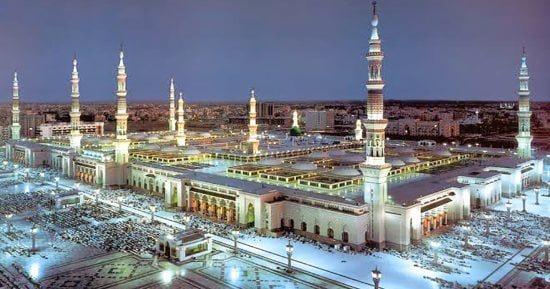 خطيب المسجد النبوي: كمال النفس بكمال القول والعمل