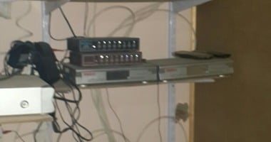 "ريسيفرات كسر الشفرات" تفضح نشاط محل بعابدين.. تفاصيل