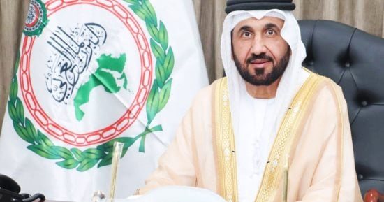 رئيس البرلمان العربى يشيد بمبادئ الرئيس الصينى لتسوية القضايا الساخنة فى إفريقيا