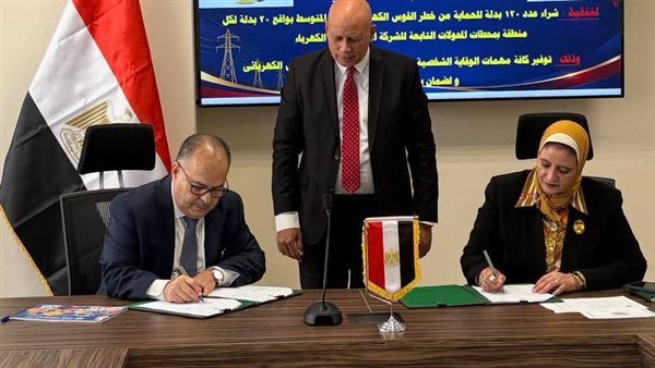 الكهرباء تشتري 120 بدلة حماية من القوس الكهربي للعاملين بمحطات المحولات