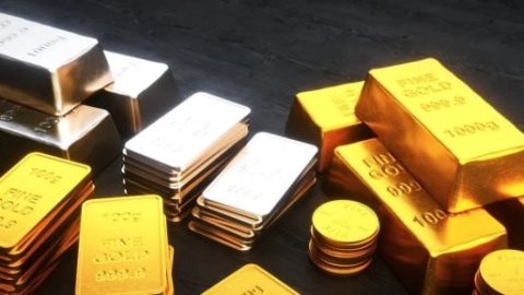سعر الذهب في مصر ينخفض للأسبوع الثاني على التوالي.. عيار 21 في هذا المستوى