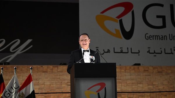 أشرف منصور: التعليم والعلم بوابة لإرساء ثقافة السلام