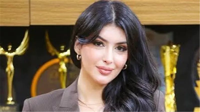 بعد تصدرها التريند بسبب تصريحاتها الأخيرة، أبرز المعلومات عن الفنانة السورية سارة بركة