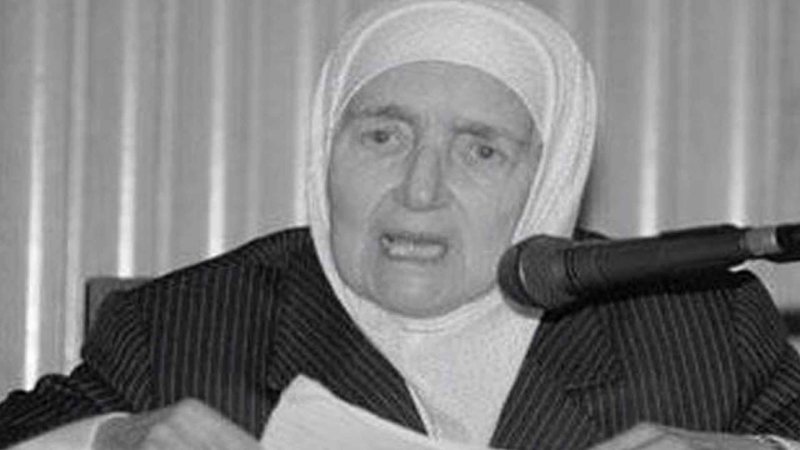 شخصية “الوطن”: د.ليلى الصباغ رائدة المناهج التاريخية.. وأول امرأة في “مجمع اللغة العربية”