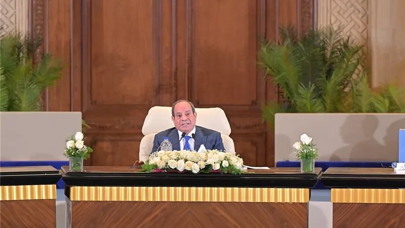 تصريحات حاسمة من السيسي تتصدر جلسة الأمن الغذائي والمائي بمنتدى مصر