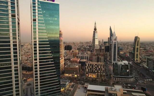 الإحصاء: نمو قياسي في صادرات الخدمات اللوجستية والسياحية للمملكة لعام 2025