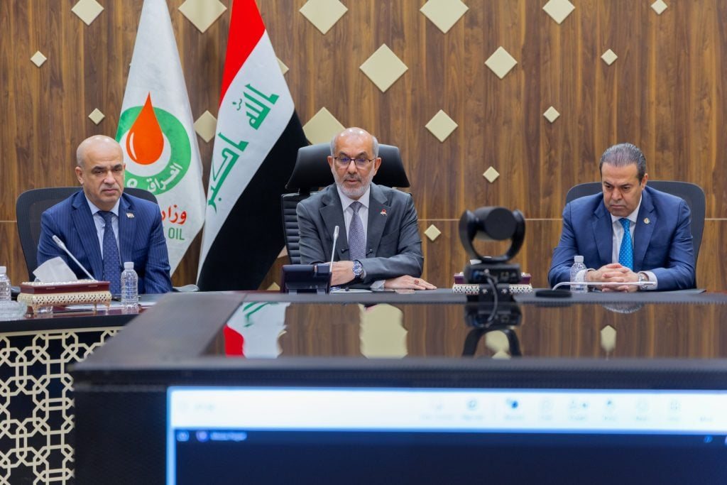 4 حقول نفط في العراق تستهدف إنتاج 450 ألف برميل يوميًا