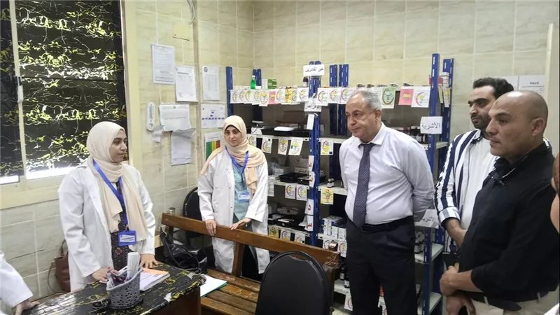 وكيل صحة القليوبية يتفقد مركز طبي ثاني العبور ويوجه بمراجعة جاهزية الطوارئ