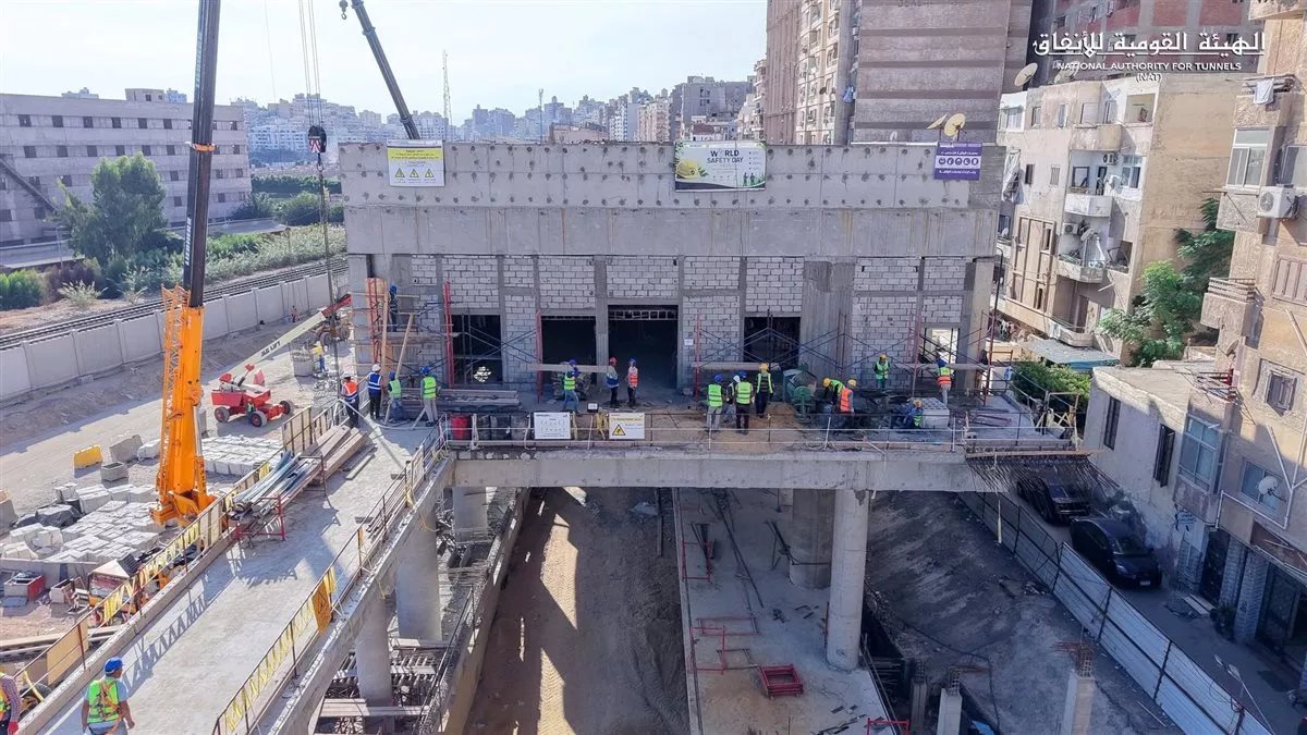 مترو الإسكندرية.. صور جديدة تكشف آخر تطورات أعمال تنفيذ محطة كفر عبده
