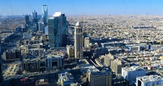 المنظمات الدولية تدين الهجمات على مطار الملك خالد بالرياض