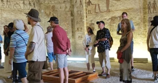 وفود سياحية من 3 دول تزور منطقة بنى حسن الأثرية بالمنيا