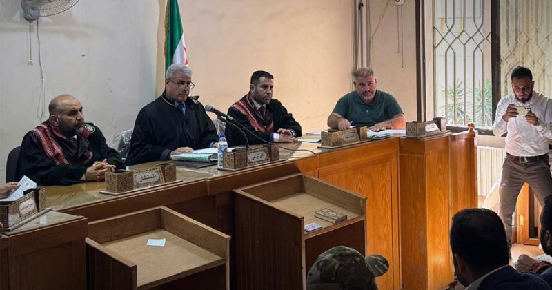 منها حكمان بالإعدام.. “الجنايات العسكرية” في حلب تُصدر أحكاماً بحق متهمين بارتكاب انتهاكات بأحداث الساحل