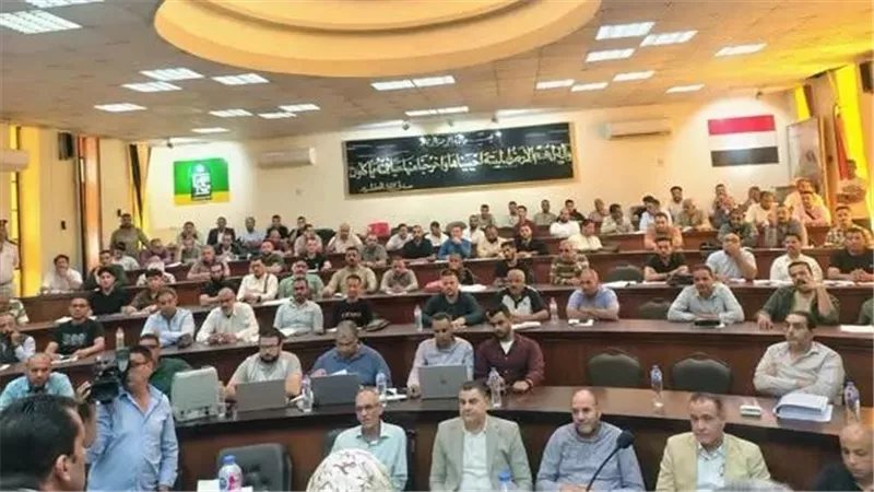 تخصيص وحدات تجارية وخدمية بمدينتي العاشر من رمضان وحدائق العاشر