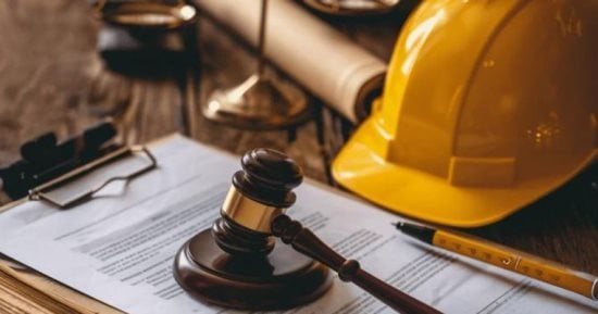 قانون العمل يحظر السخرة والتحرش والتنمر.. ويضع ضوابط للجزاءات