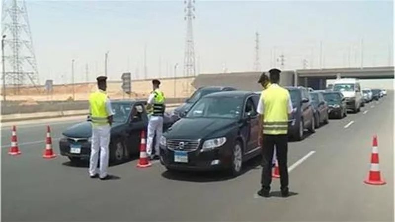حصيلة حملات الداخلية خلال 24 ساعة، ضبط 99 ألف مخالفة مرورية و5 أطنان دقيق مهرب