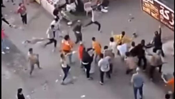 بالأسلحة البيضاء والزجاج، التفاصيل الكاملة لمشاجرة طالبين داخل مدرسة في المنيا