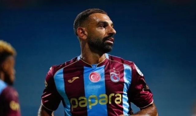 محمد صلاح يتفوق على ميسى ويتصدر تصنيف أفضل لاعبى العالم