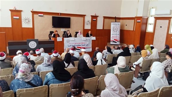 54 فعالية و4935 مشاركًا.. هيئة الاستعلامات تكثف حملات التوعية بالقضية السكانية
