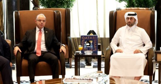 وزير الاستثمار والتجارة الخارجية يبحث مع قيادات «الديار القطرية» خطط التوسع في السوق المصرية ومتابعة تنفيذ مشروعاتهم