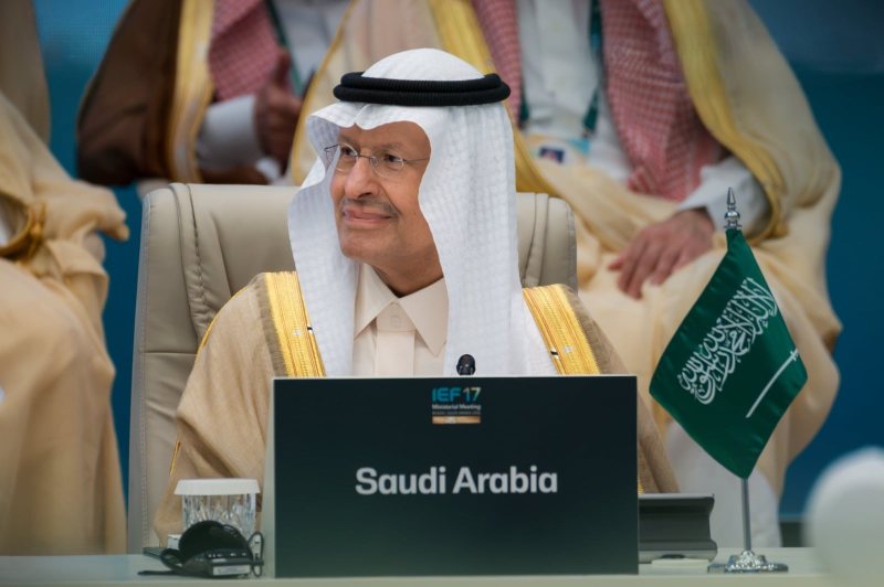السعودية استعدت مبكرًا.. ماذا قال وزير الطاقة عن الأزمة الحالية؟
