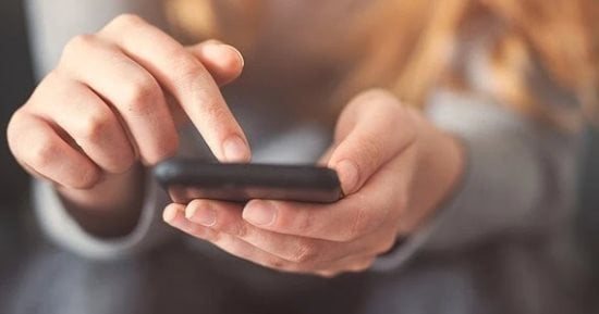 التحقيق مع المتهمات بالتسول الإلكتروني في الجيزة