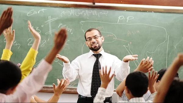 اجتياز الاختبارات لا يكفي، لماذا خرج متقدمون من النتيجة النهائية لمسابقة 30 ألف معلم؟