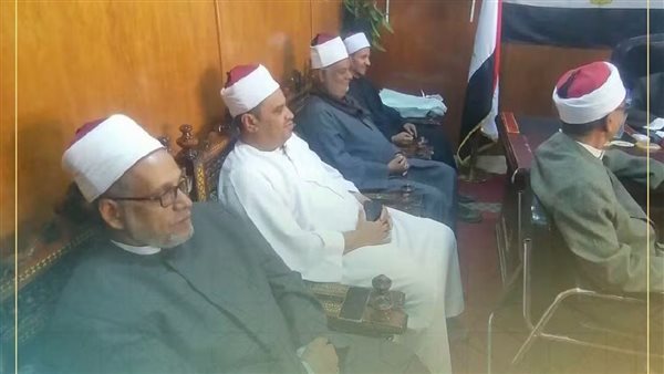 مدير أوقاف قنا يوجِّه بتطوير آليات التفتيش الميداني وتعزيز الانضباط داخل المساجد
