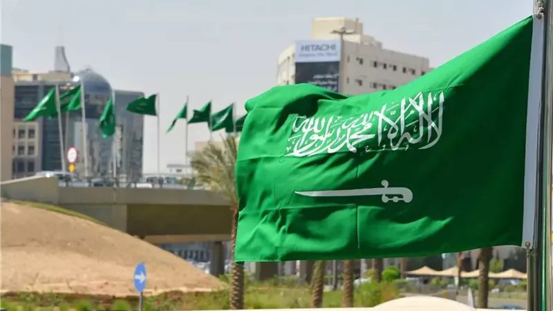 الدفاع المدني السعودي: إطلاق صافرات الإنذار المبكر في أبها وخميس مشيط