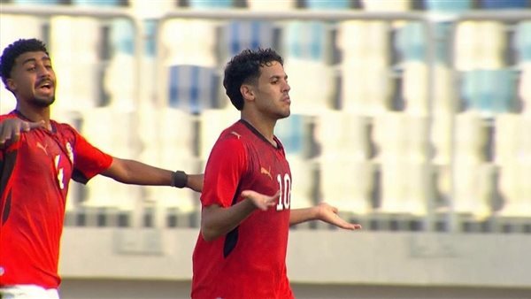 منتخب مصر للشباب يتقدم على الجزائر بهدف محمود صلاح في الشوط الأول