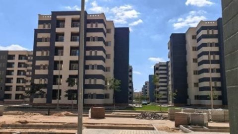 وزيرة الإسكان تتابع موقف تنفيذ المشروعات وملفات العمل بمدينة السادات
