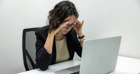 هل يحق لك تقليل ساعات العمل ساعة يوميًا أو الحصول على يوم راحة بديل؟.. تفاصيل
