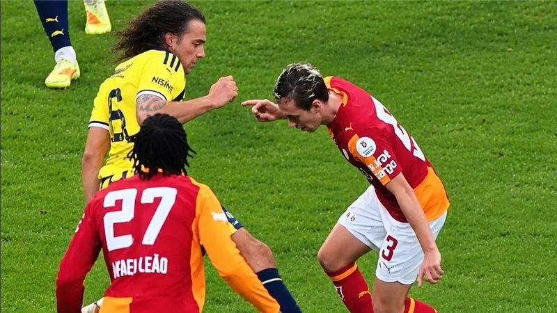 جالطة سراي يحسم القمة أمام فنربخشة 2-1 في الدوري التركي (فيديو وصور)