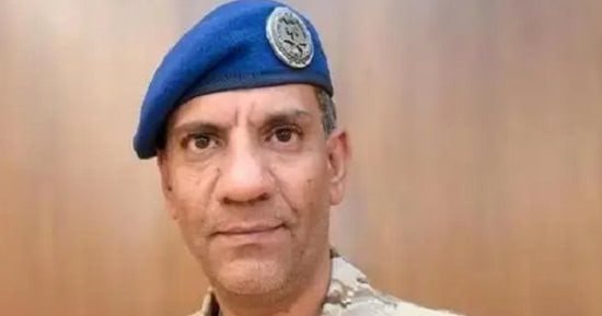 الشرعية تنفي مزاعم تهديد السعودية باستهداف التجمعات القبلية والمدنية اليمنية