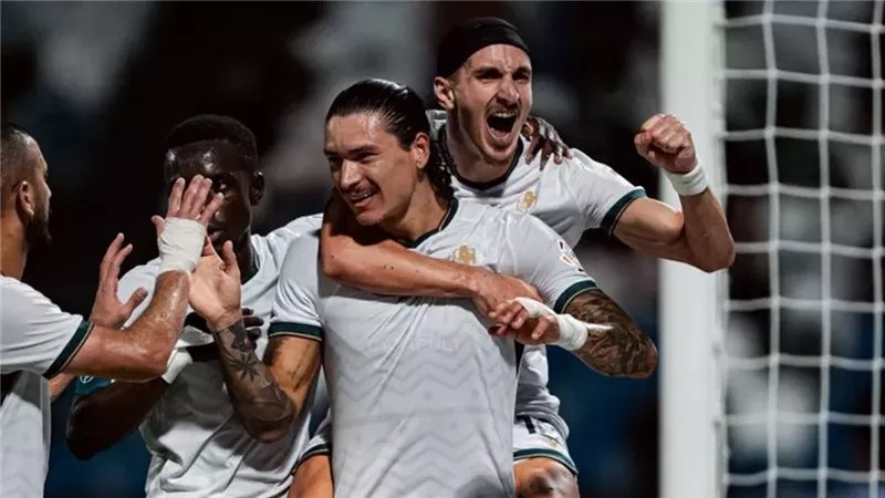 الدوري السعودي، الدرعية يتعادل 1-1 أمام نيوم بالشوط الأول