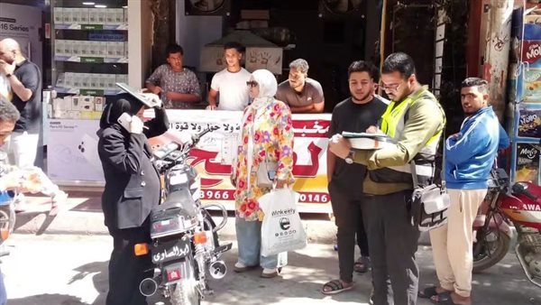 محلي نجع حمادي يشن حملة تفتيش بيئي على المطاعم والمخابز (صور)