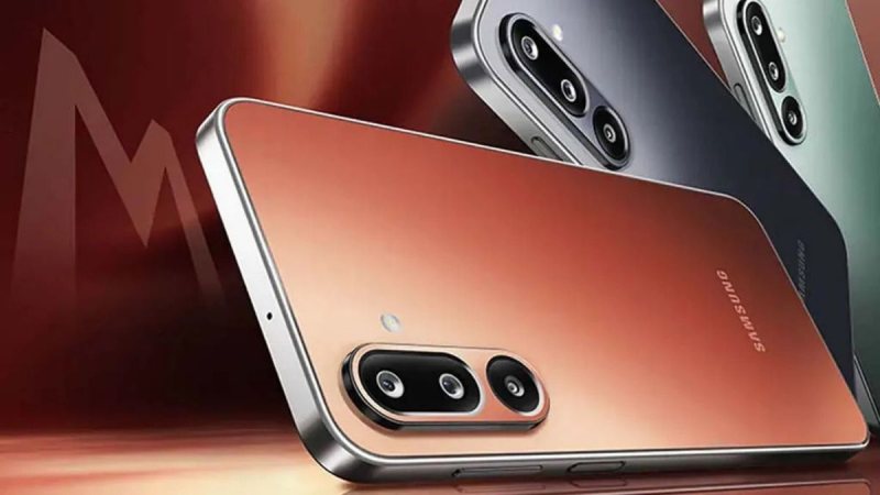 هواتف Galaxy M تبدأ استقبال تحديث أندرويد 17 رسمياً