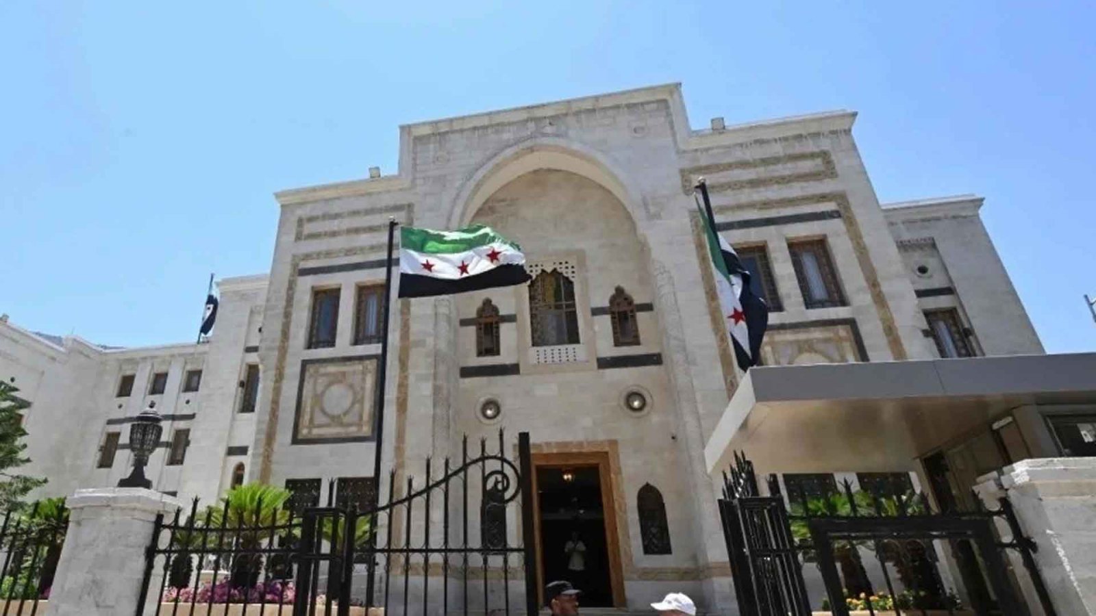 مشروع قانون الخدمة المدنية أصبح جاهزاً لعرضه قريباً على مجلس الشعب