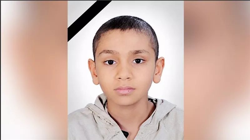 باع ممتلكاته واغترب 7 سنوات لعلاجه، الموت يخطف ياسين وأمه في حادث أتوبيس قبل زراعة النخاع