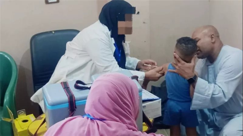 تطعيم أكثر من نصف مليون طفل ضمن حملة تطعيم الحصبة في أسبوعها الأول بقنا