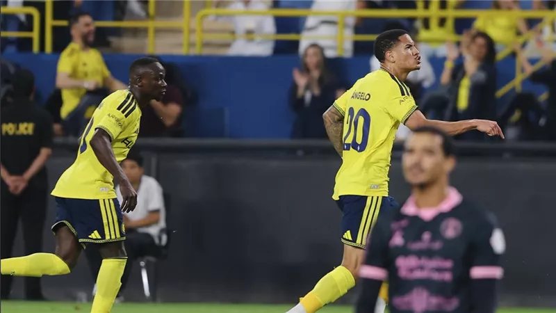 الدوري السعودي، النصر والخلود يتعادلان 2-2 في شوط أول مثير (صور)